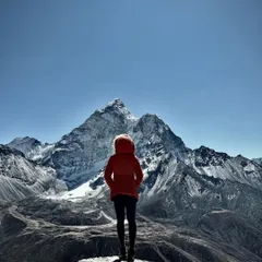 Facing the vastness of the Himalayas. The journey to Everest Base Camp taught me invaluable lessons in perseverance that I incorporate into my mindset coaching.