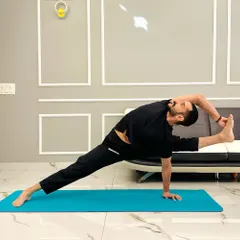 Visvamitrasana is an advanced pose that combines a deep side-body stretch, a hamstring opener, a twist, and an arm balance all in one.