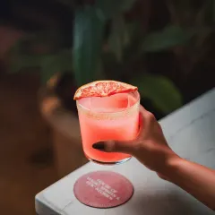 It began with a question: what if curiosity could be shaken, stirred, and served? This isn’t just a cocktail, it’s a chapter from my mansion of curiosities. Meet the Pimento Paloma, a sip of story and a pour of boldness, blending fiery pimento with fresh tequila.