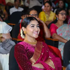 A beautiful moment from Arnav Habba 2025, with our special guest, actress Ragini Prajwal, enjoying the performances. We are so grateful for her presence and support.