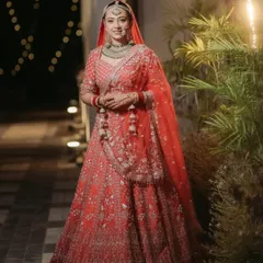 My client Udita looking radiant on her wedding day. This is the ultimate reward of her fitness journey, achieving her goals of getting lean, strong, and improving her skin and hair health.