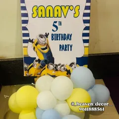 A bold and fun welcome sign for a Minions-themed 5th birthday party. The sign features the classic Minions font and characters, setting the tone for the celebration right at the entrance.