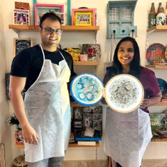 A couple proudly displaying the two different styles of moon lamps they created in my workshop. A perfect date activity.