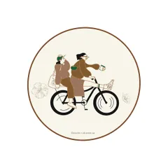 An illustration for Hav' Coffee, capturing the simple joy of a bike ride with a friend and a coffee in hand. These illustrations celebrate the good moods sponsored by coffee.