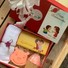 My Raksha Bandhan gift box for kids is designed to be extra cute. This one features a Pooh-shaped natural soap, a cupcake soap, a soft face towel, and a handmade chocolate.
