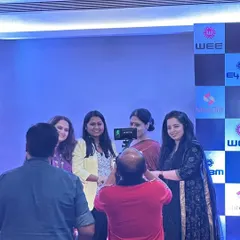 Receiving my award on stage. A huge thank you to the Women Entrepreneurs Enclave for this wonderful opportunity and recognition.