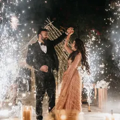 This is what a magical sangeet night feels like. I use elements like cold pyrotechnics and dramatic lighting to frame your first dance, turning it into a show-stopping moment straight out of a movie.