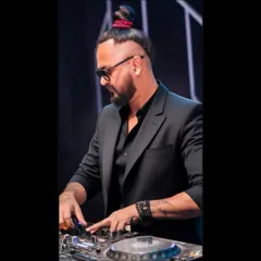Keeping it classy with an all-black outfit. I believe your look is part of the performance, and I always dress to match the vibe of the event.
