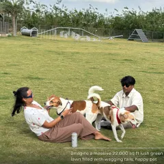 Imagine a Sunday morning on a massive 22,000 sq ft green lawn, with happy dogs running free and a delicious brunch spread waiting for you. That's our Bark & Brunch event, a perfect weekend escape for the whole family, two-legged and four-legged.