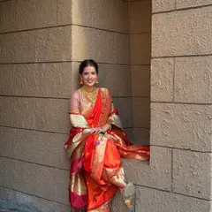 A love letter to all my Maharashtrian brides. This Navari look is minimal and graceful, crafted with the care and precision that truly honours your heritage.