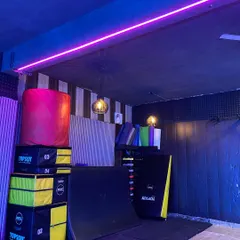 This is our gymnastics corner, fully equipped with stacked plyo boxes, a vaulting horse, and soft mats to ensure safe and effective training.