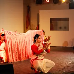 My students performing a sequence from 'Mix & Match' at the Triveni Kala Sangam Amphitheatre. The use of fabric as a prop is central to this production, creating dynamic visual patterns on stage.