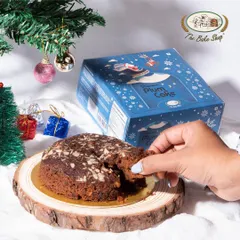 Our premium round plum cake, loaded with soaked fruits and nuts, is a Christmas essential. Perfect for sharing with family and friends during the festive season.