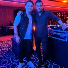 Another shot from our event in Bhopal. Teamwork is everything when you're performing, and collaborating with other musicians is one of the best parts of my job.