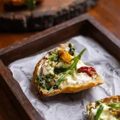 It begins with the crunch, drawing you in with the creaminess of Stracciatella, the sweetness of Candy Tomatoes, and the freshness of Basil Pesto. My Stracciatella Bruschetta earns its attention in every bite.