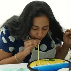 Another shot from the resin beach art workshop with the Google team. Art is a fantastic way to de-stress and bond with colleagues outside the office.
