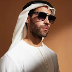 A key shot from the Titan Eye+ Dubai campaign. Styling this look involved pairing modern sunglasses with traditional Emirati clothing (Kandura and Ghutra) to create a look that is both authentic and stylish.