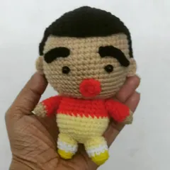For all the Shin Chan lovers out there, I created this mini amigurumi version of the mischievous character. It’s a perfect little collectible or a nostalgic gift, handmade with his signature red shirt and yellow shorts.