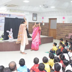 A workshop for parents and teachers in Tiruchirappalli on how to use storytelling as a parenting and teaching tool. We explored reading picture books and adapting stories for the classroom.