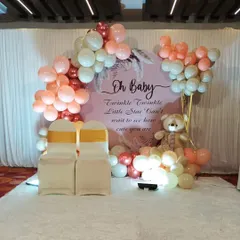 Another angle of the beautiful "Oh Baby" setup, highlighting the soft lighting and delicate details.