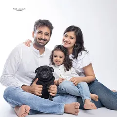 A paw-fect family portrait! We love it when you bring your furry family members along for the shoot. They are part of the family, after all.