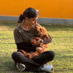 A quiet cuddle with Pablo. We're so grateful for his family's trust in our training and care.