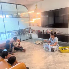 Building, sequencing, and looping, oh my! Our little coders are bringing a roller coaster to life using blocks, stories, and worksheets. This is unplugged coding at its best, teaching computational thinking without any screens.