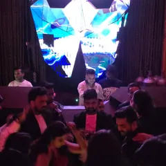 Performing at Mansion, Sahara Star, for a packed cocktail party. The unique decor and high energy in the room made for an epic night.