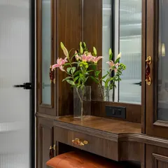 This walk-in wardrobe in a 3800 sq. ft. Thane home is a statement in timeless elegance. Tailored and effortlessly luxurious, it proves that a curated dressing room is no longer a luxury, but a modern necessity.