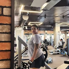 Another day, another workout. Consistency is the foundation of any successful fitness journey, and I'm here to provide the motivation and structure you need to keep showing up.