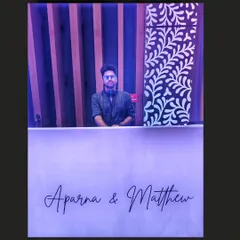 At the console for Aparna and Matthew's special day. It's a pleasure to work with amazing wedding planners like Purple Rings to create a seamless and memorable experience.