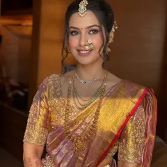 This image captures the radiant smile that comes from feeling confident and beautiful. The HD makeup technique I teach ensures every student can create a look that is stunning both on camera and in person.