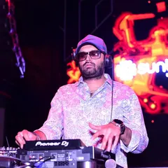 Another shot from the console at Sunburn Union. The Pioneer DJ setup gives me all the tools I need to craft the perfect set.