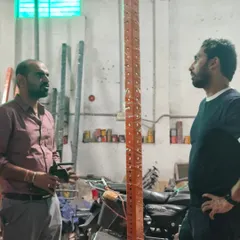 A candid discussion with a local craftsman in Meerut. Understanding how the equipment is made helps in appreciating the finer details of the game.