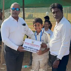 Another win for our U12s in the MCA Bhaskar Thakur Memorial tournament. Vedhas Ghate was named Player of the Match for his excellent 4-wicket haul.