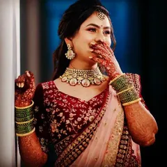 A happy smile and beautiful henna. This is what it's all about. This bride's joy is what inspires me to continue perfecting my art.
