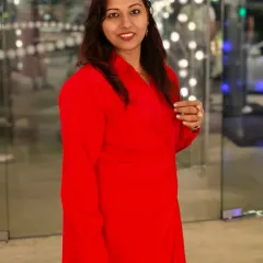A classic portrait in my power color. My style is bold and beautiful, just like the events I love to host.