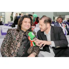 Being interviewed during the Dubai Poetry Festival. It was a great platform to talk about my music and the tradition of Sufi singing.