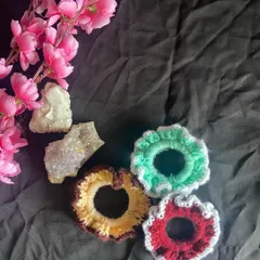 My super fluffy and ruffled crochet scrunchies. They are a perfect little add-on to complete a girly, soft aesthetic. I can make them in any color to match your outfits or my other crochet pieces.