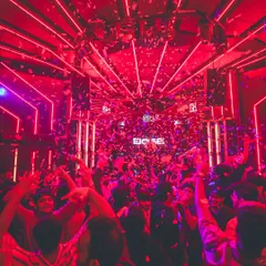 This is the peak of the night. Red lights, hands in the air, and confetti raining down. I work to build the energy to moments like this, where everyone is completely lost in the music.