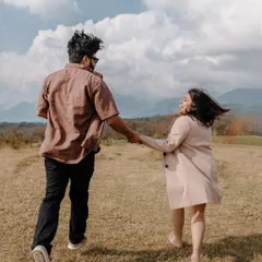 A joyful, candid shot of a couple running through the fields of Bir Billing, the place where their story began. Capturing memories in a meaningful location is what makes a shoot truly special.