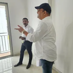 Explaining the flow of energy from a window in a newly constructed flat. Proper light and air circulation are fundamental aspects of good Vastu.