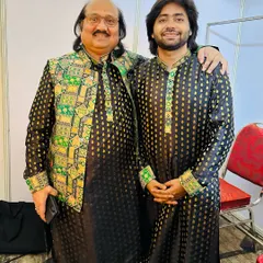 Blessed to have shared the stage and performed with the legendary flutist, Pandit Ronu Majumdar Ji. His mastery over his instrument is truly inspiring.