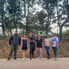 My running group at Sarakki Lake is for everyone who believes they can go the distance. Whether you're a beginner or a seasoned runner, I provide the coaching and community support to help you hit your stride and achieve your running goals.