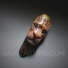 This hyper-realistic 3D leopard head is an example of the advanced sculptural techniques I teach. Learning this skill will help you create unique, high-impact nail art that stands out.