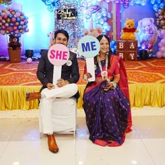 Celebrating the parents to be at a beautiful baby shower. I love planning fun 'He or She' games and activities that get the whole family laughing and sharing in the excitement.