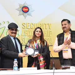 Being felicitated at the 19th Security Leadership Summit by CAPSI. This award acknowledges my work in highlighting the role of legal statutes in ensuring women's safety.