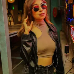 A final shot from the neon series. My personal style is heavily influenced by the cool, confident energy of the rave and club culture.