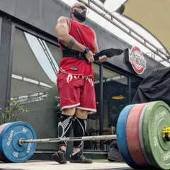 This is my kind of party. Just me, the iron, and the decision to get stronger. Building real strength is a solo journey that requires ruthless consistency, especially when no one is watching.
