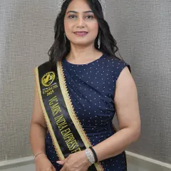 I was so honored to have our regular client, Bindu, visit us after being crowned. It's a privilege to be a small part of our clients' big life moments.